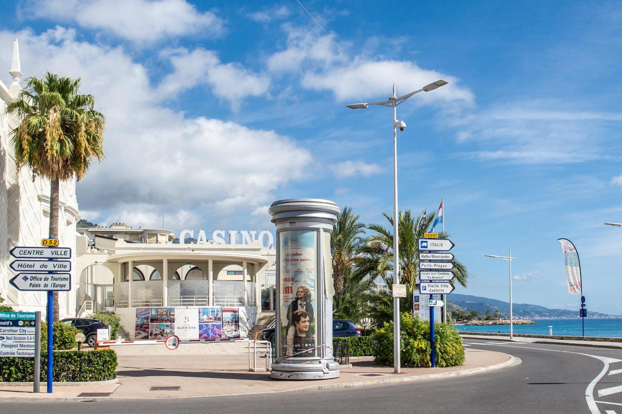 "Aux Rivages Du Parc" Plein Centre, Calme, Plage ม็องตง ภายนอก รูปภาพ